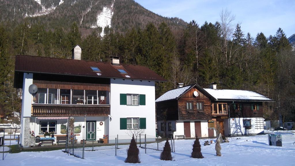 Stricker Apartment *